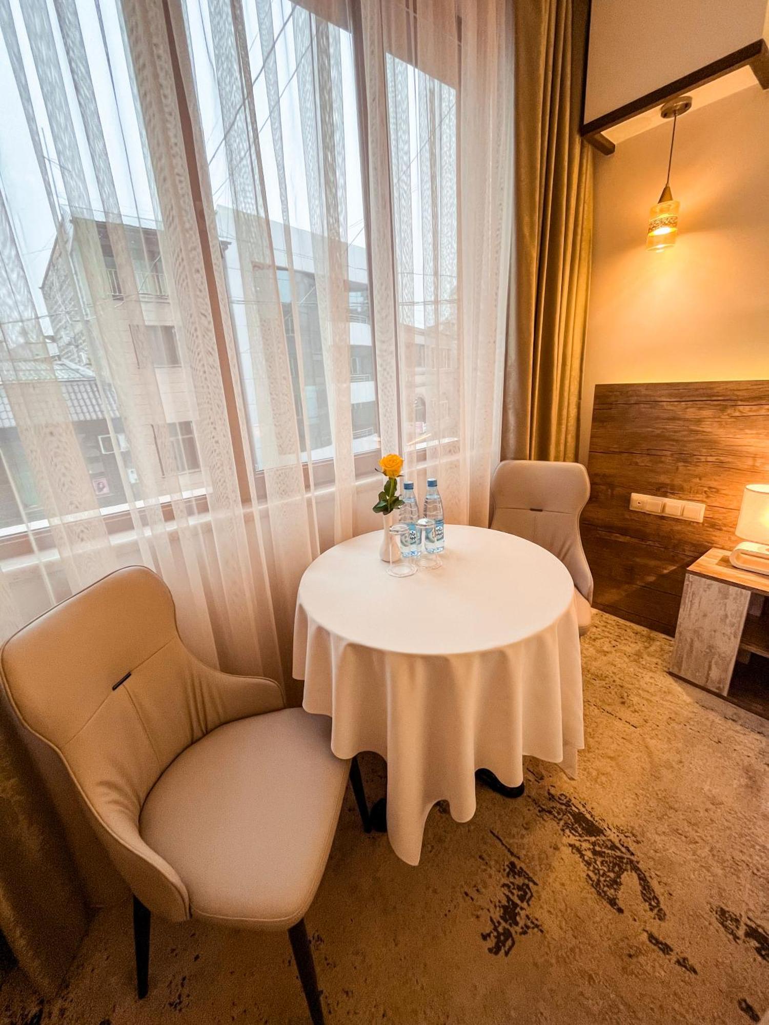 Evn Boutique Hotel Jerevan Eksteriør billede